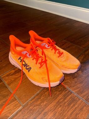 HOKA Challenger ATR Women’s 12 Athletic Shoes
